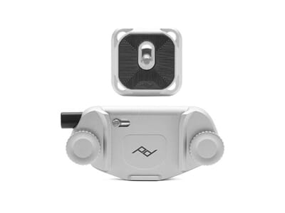 818373020538 Peak Design Capture Camera Clip v3_sølv_1.Jpeg