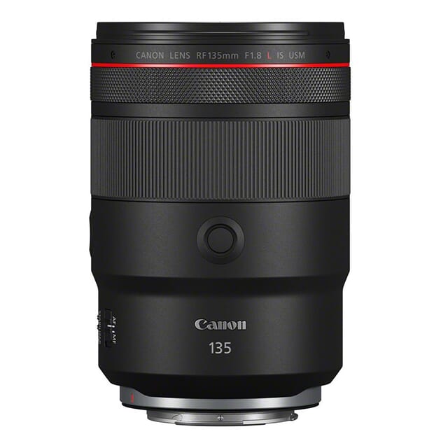 4549292207385 Canon RF 135mm F1.8L IS USM1_1.jpeg