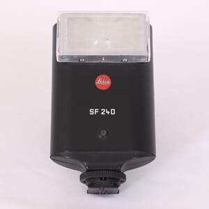 Brukt Blits Leica SF 240
