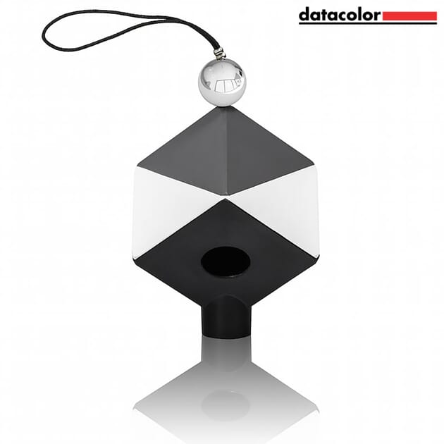 0875720001084 Datacolor SpyderCube_1.jpg