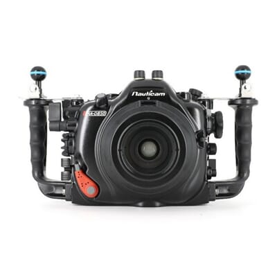 17222 NIKON NA-D850 NAUTICAM_1_1.jpg