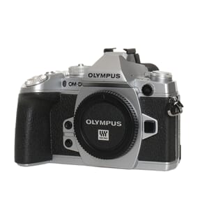 Brukt Olympus OM-D E-M1 + Grep