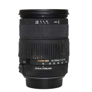 Brukt Sigma 18-200mm f/3,5-6,3 DC OS for Canon