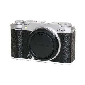 Brukt Fujifilm X-M5 Silver